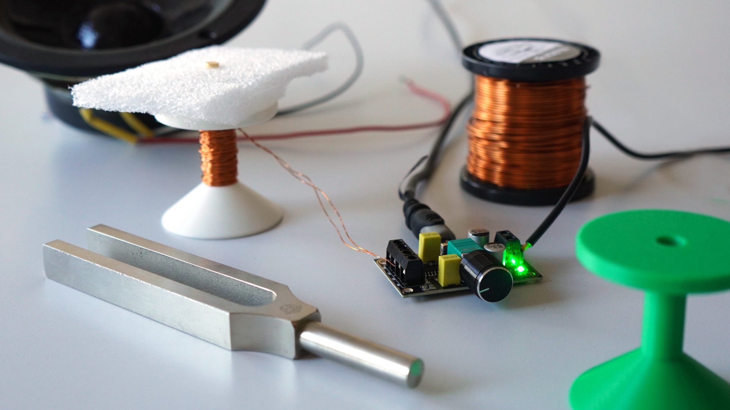 Komponenter till bygge av högtalare